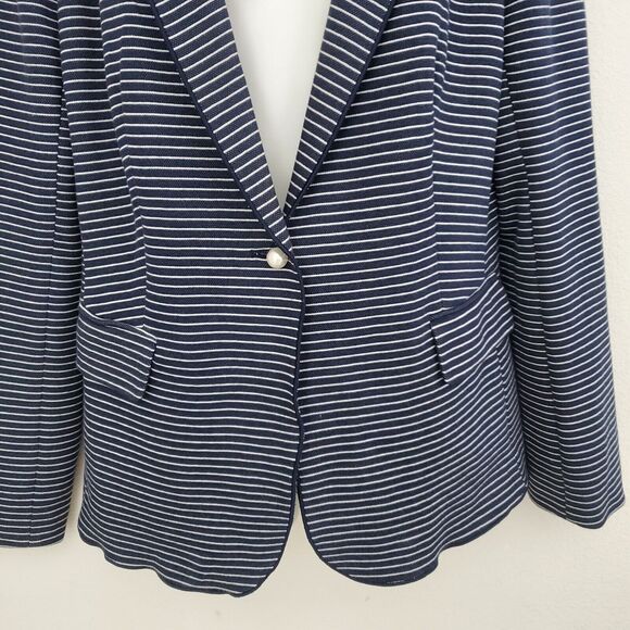 Tahari Women's Blazer 10 Blue Striped Pique Knit Pearls Nautical Business Office - Picture 3 of 12